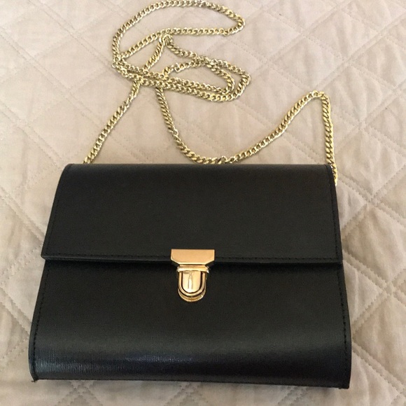 Roberta M crossbody purse. Excellent condition! - Picture 2 of 4
